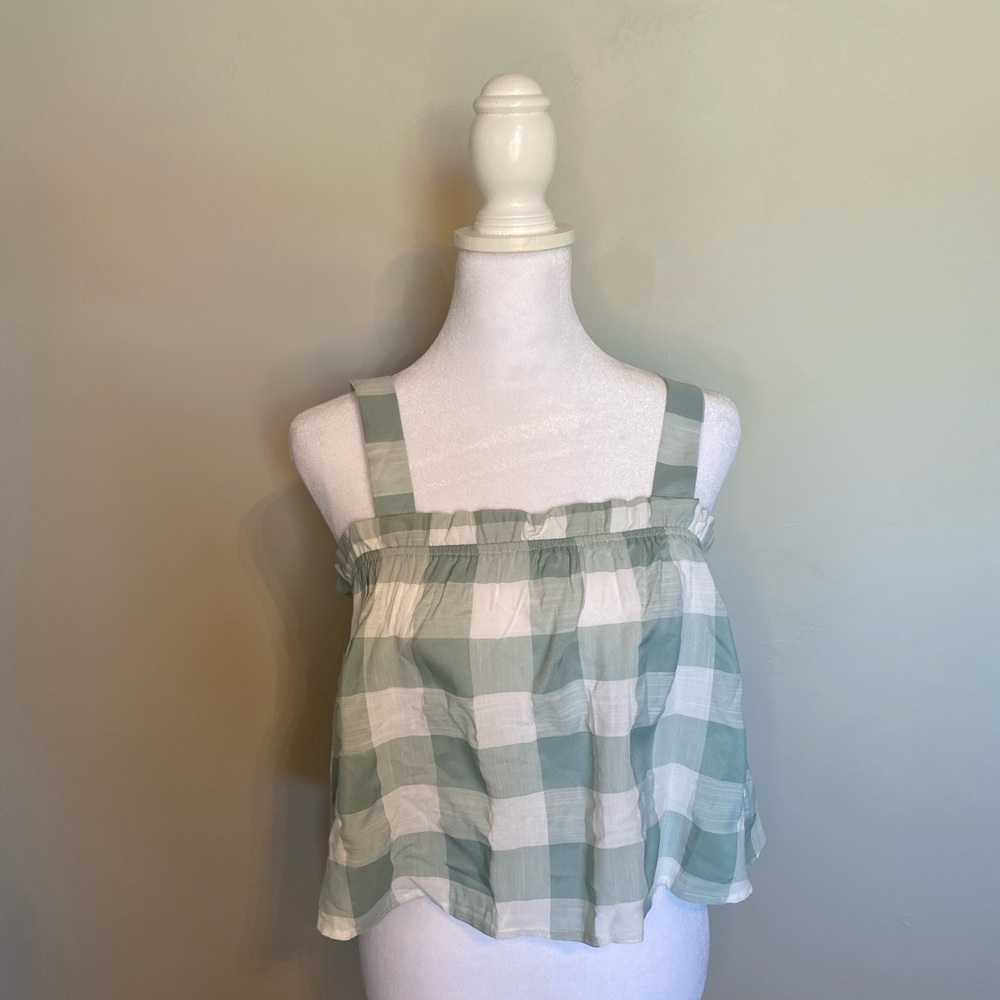 Fashion On Earth Top 5/$18 Sale